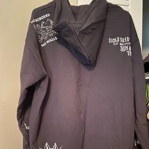 Hoodie Zumiez size L